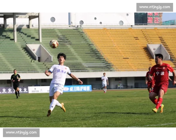 浙 BA 主场捷报!嘉兴经开区 6152 力克庆元,新援 100 秒高光刷屏 浙 BA 主场捷报!嘉兴经开区 6152 力克庆元,新援 100 秒高光刷屏